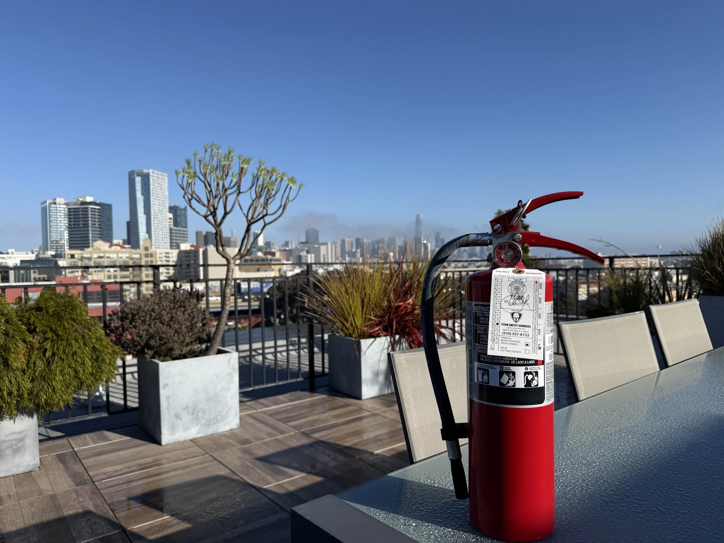 SAN.FRANCISCO.EXTINGUISHER.jpg