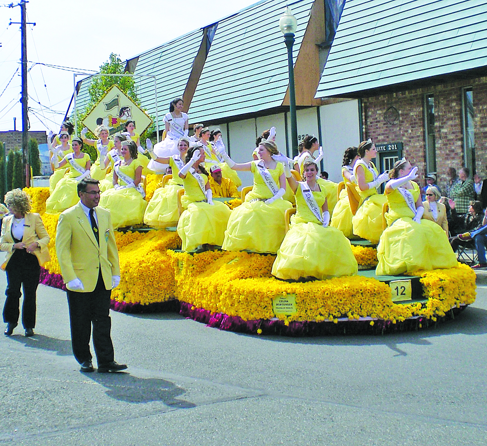 Sumner_DaffodilParade.jpg
