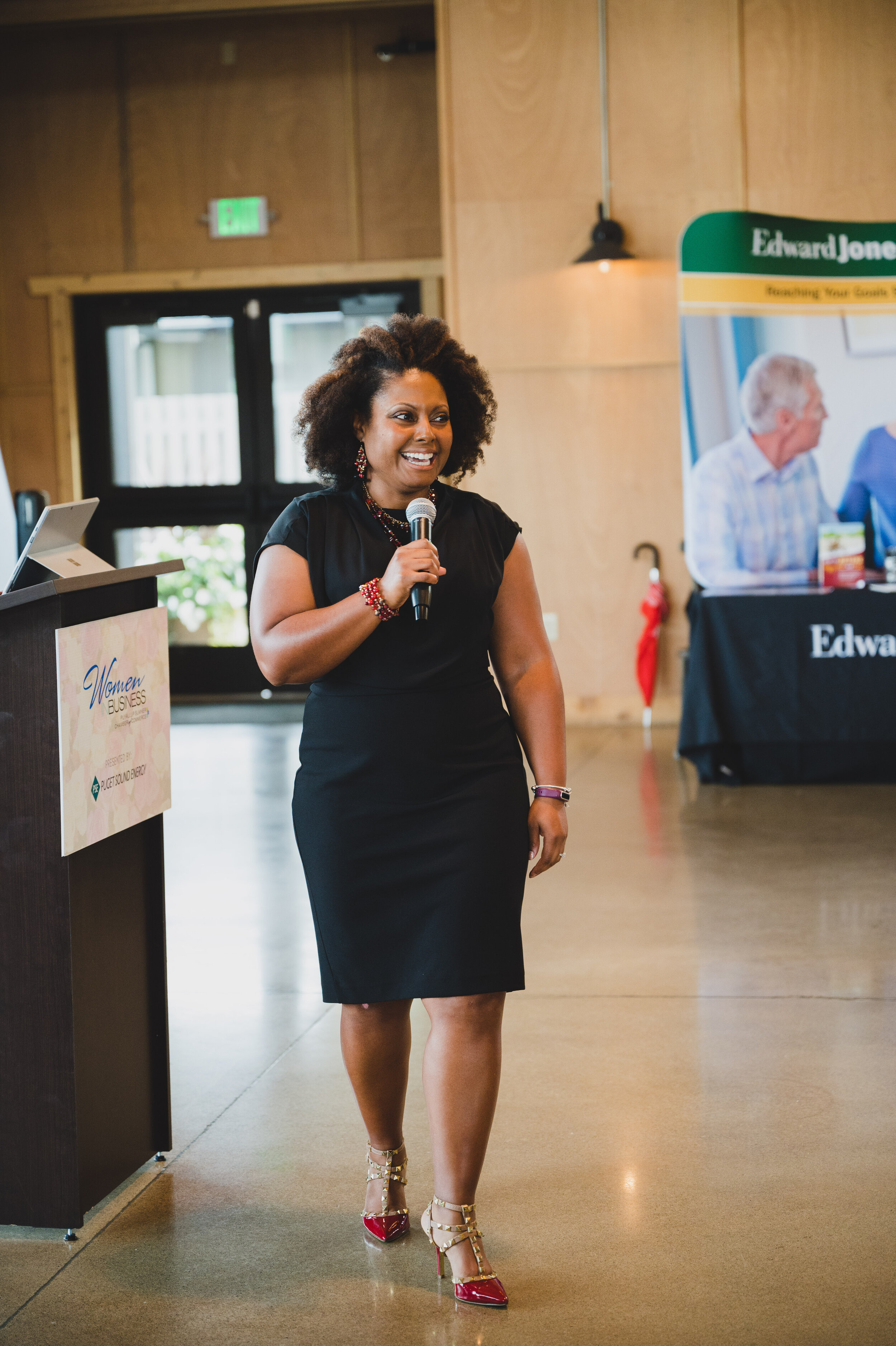 20210930-COC-Women-in-Biz-AmandaHowse-0115.jpg