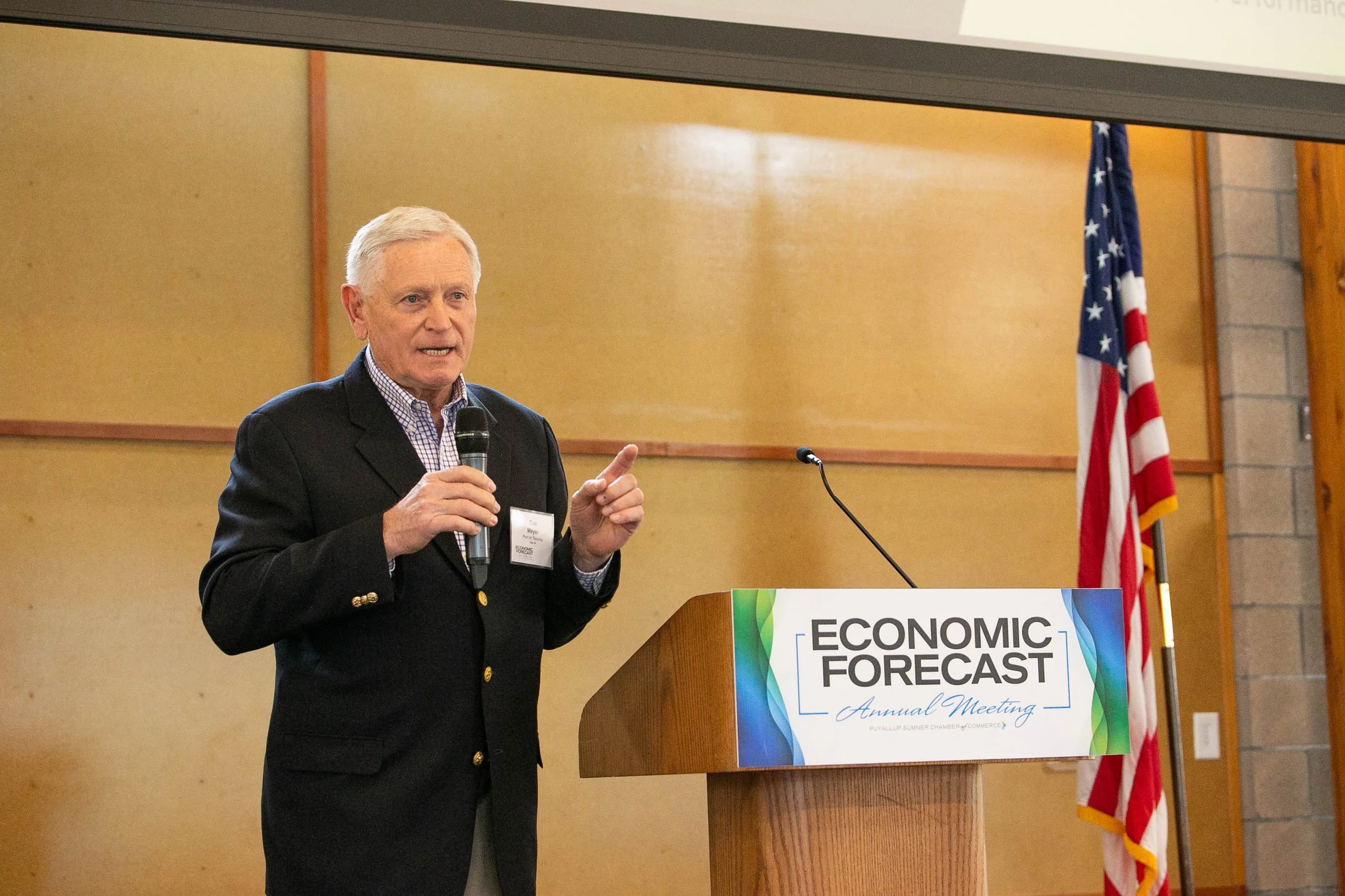 Economic-Forecast-May2022_8259.jpg