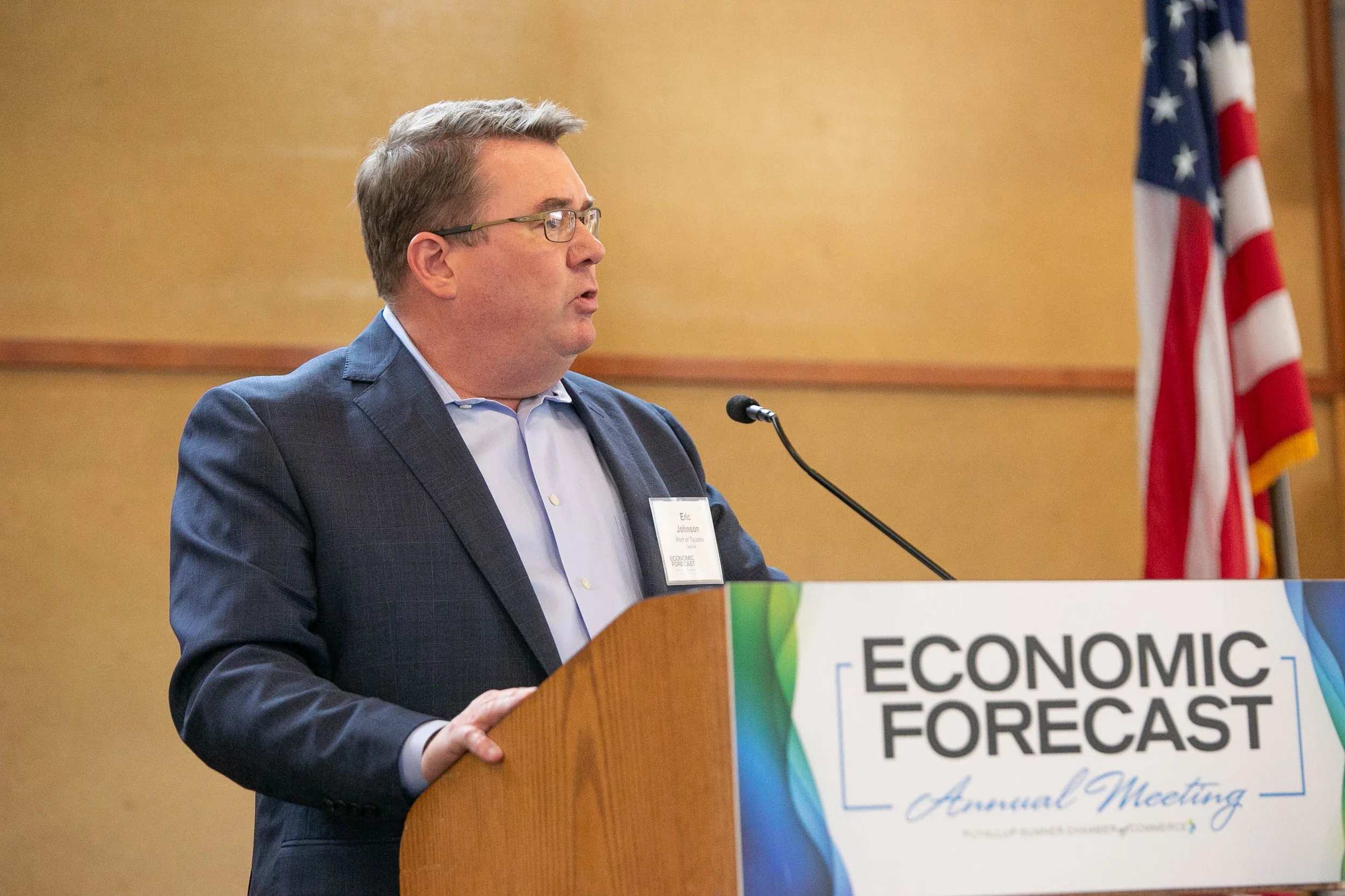 Economic-Forecast-May2022_8279.jpg
