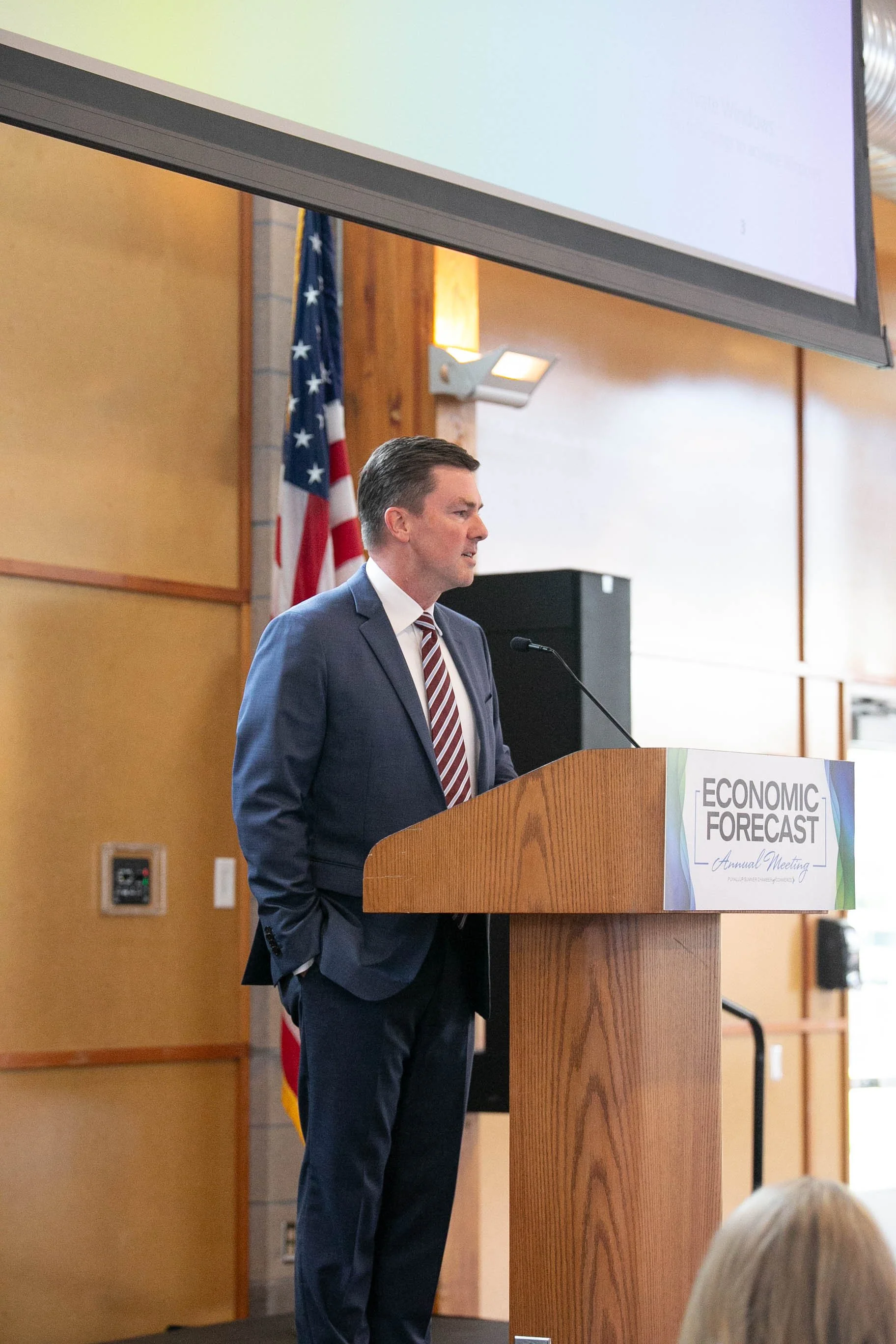 Economic-Forecast-May2022_8321.jpg