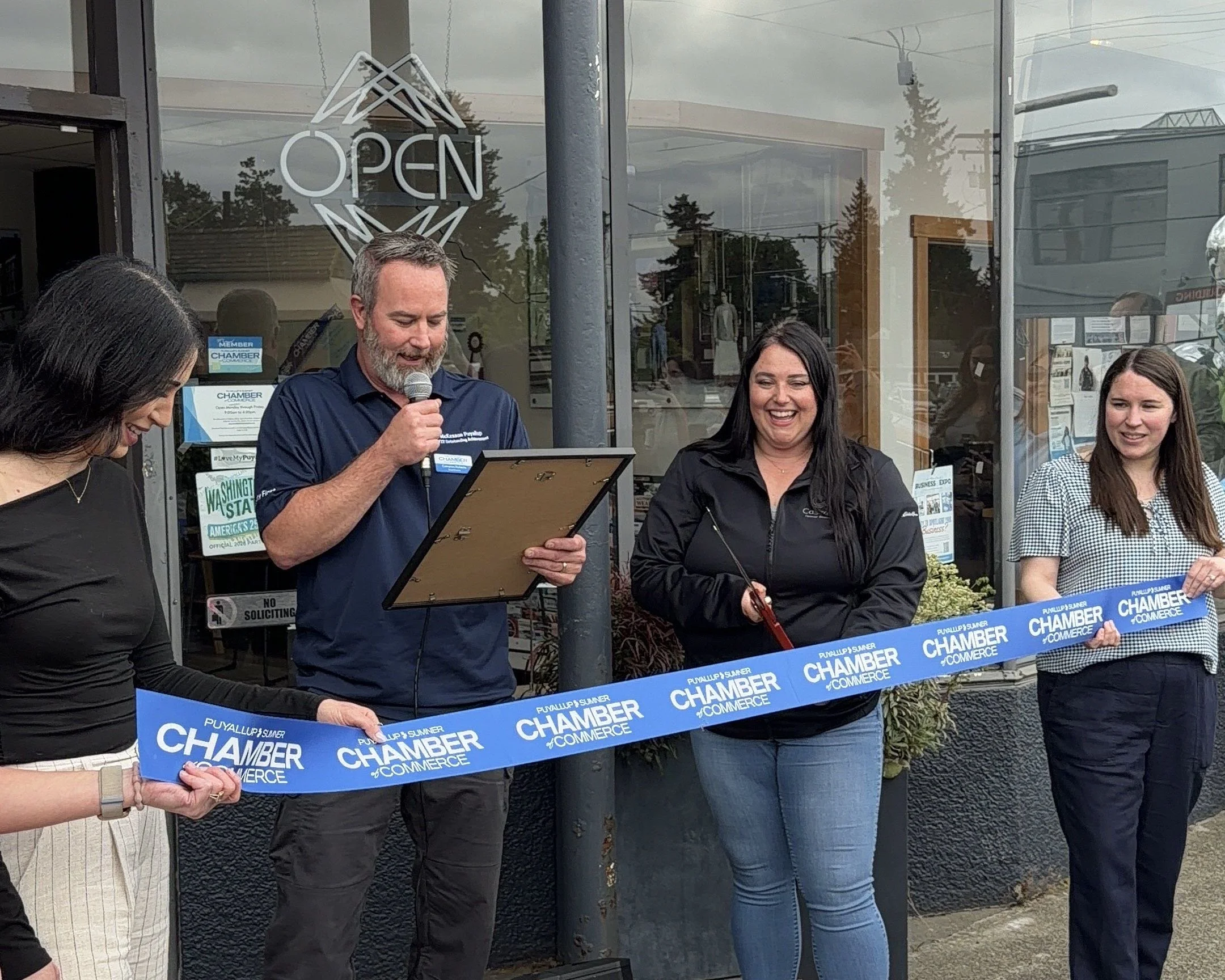 Ribbon Cutting for Cascade HR