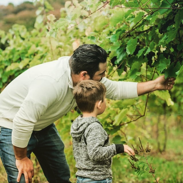 Winemaker and son @macktrailwinery