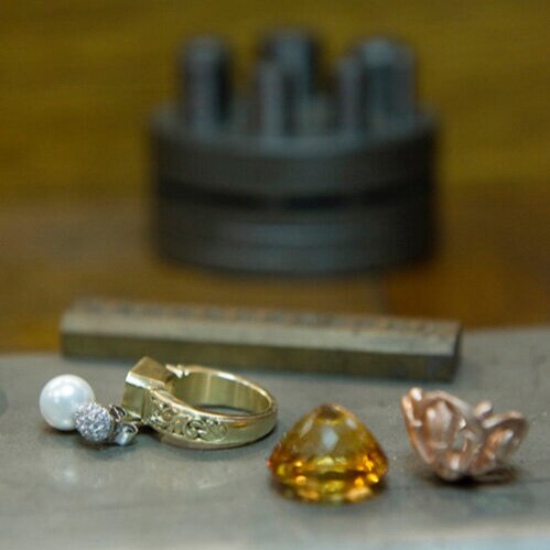 bespoke+custom+jewellery+ring+stones.jpg
