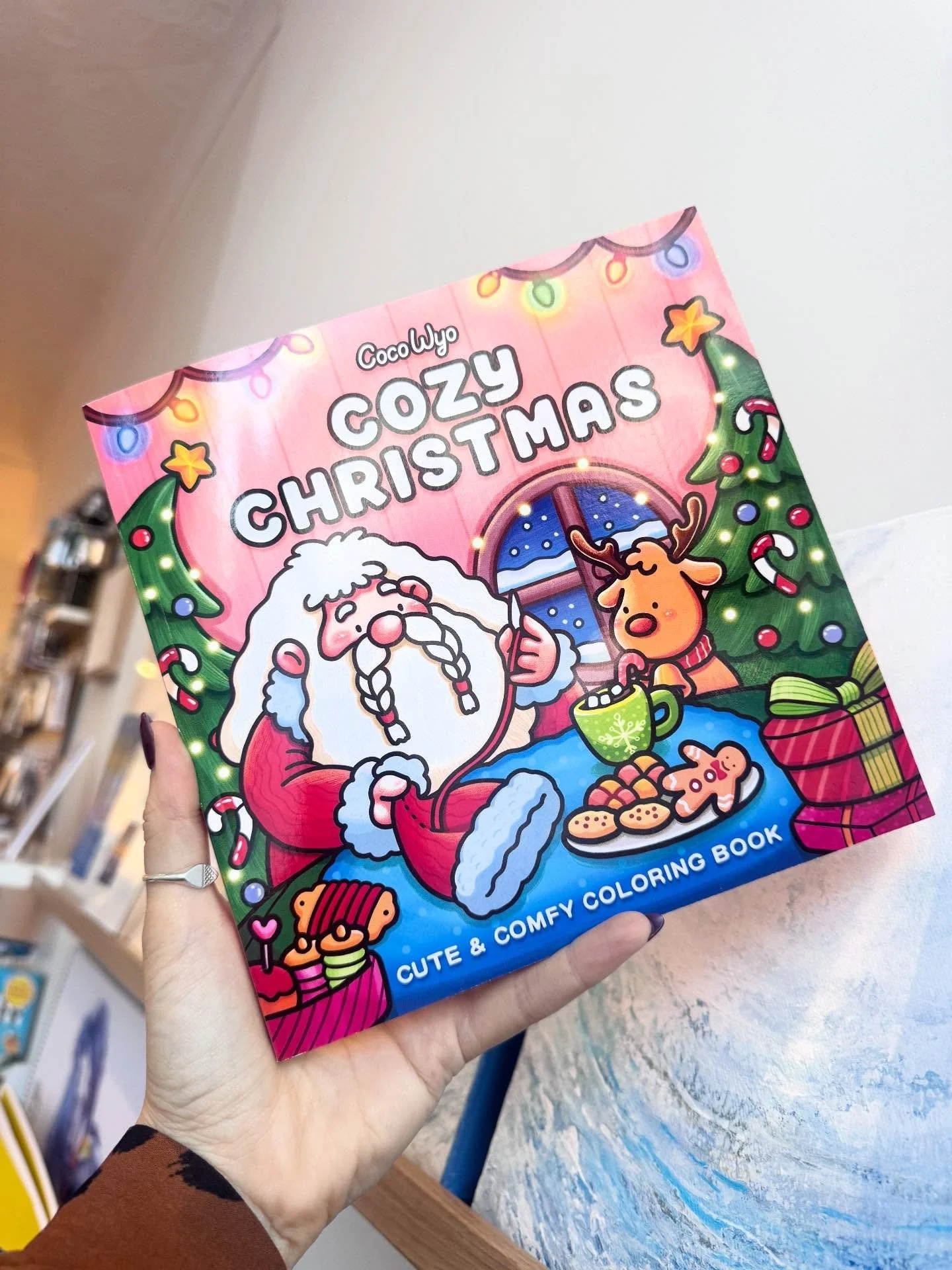 The cutest Christmas colouring book around 🎅🏻