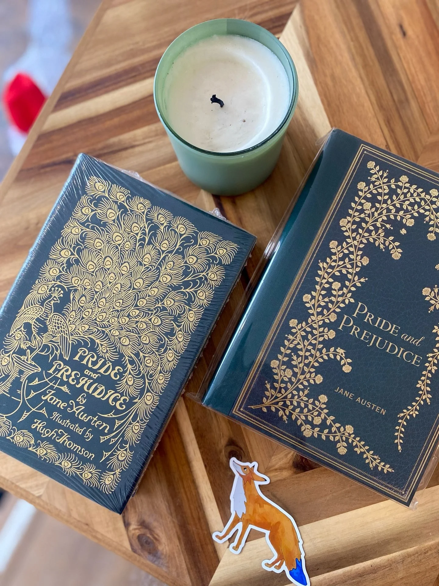 Today we celebrate 250 years of Jane Austen- whose words continue to charm, challenge, and endure. From beloved classics to exquisite editions, Pride and Prejudice remains timeless, enchanting readers and collectors alike 📖✨. 

Leather-bound Peacock