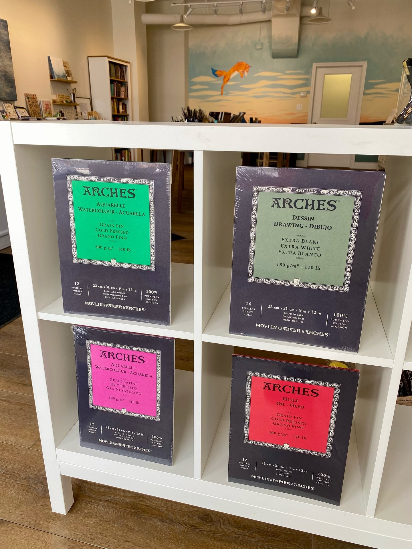 Cold press, hot press, extra white, oil-ready. Whatever your medium, Arches has you covered. 🎨✨

@archespapers