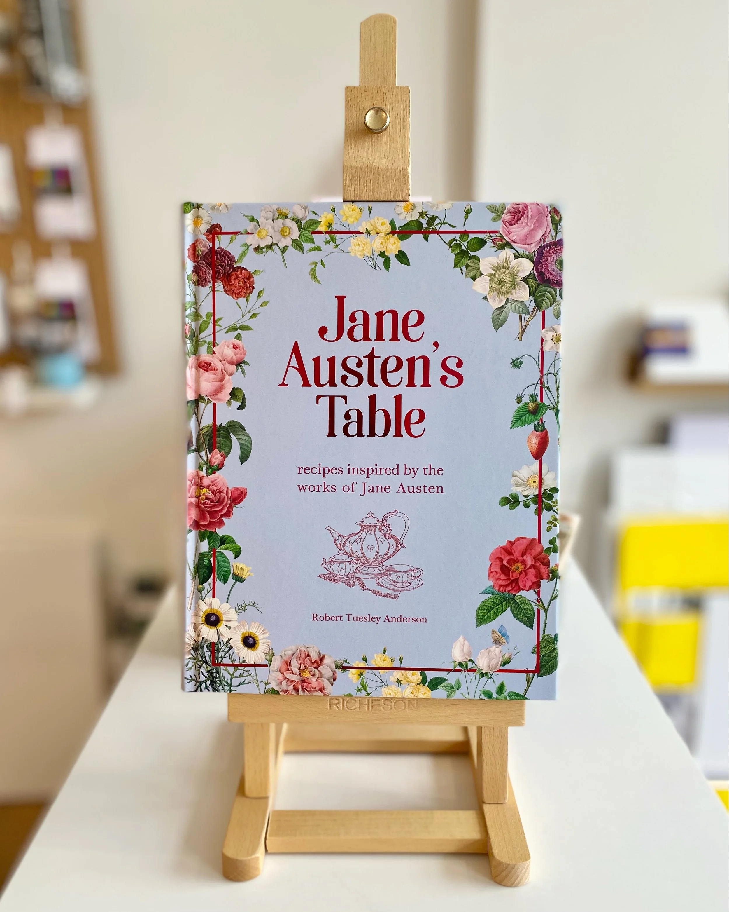 Jane Austen&rsquo;s Table 🍓🍃: a collection of recipes inspired by the works of Jane Austen, and a beautiful addition to any kitchen. 

Wishing everyone a lovely Mother&rsquo;s Day Weekend! See you Tuesday 🎨