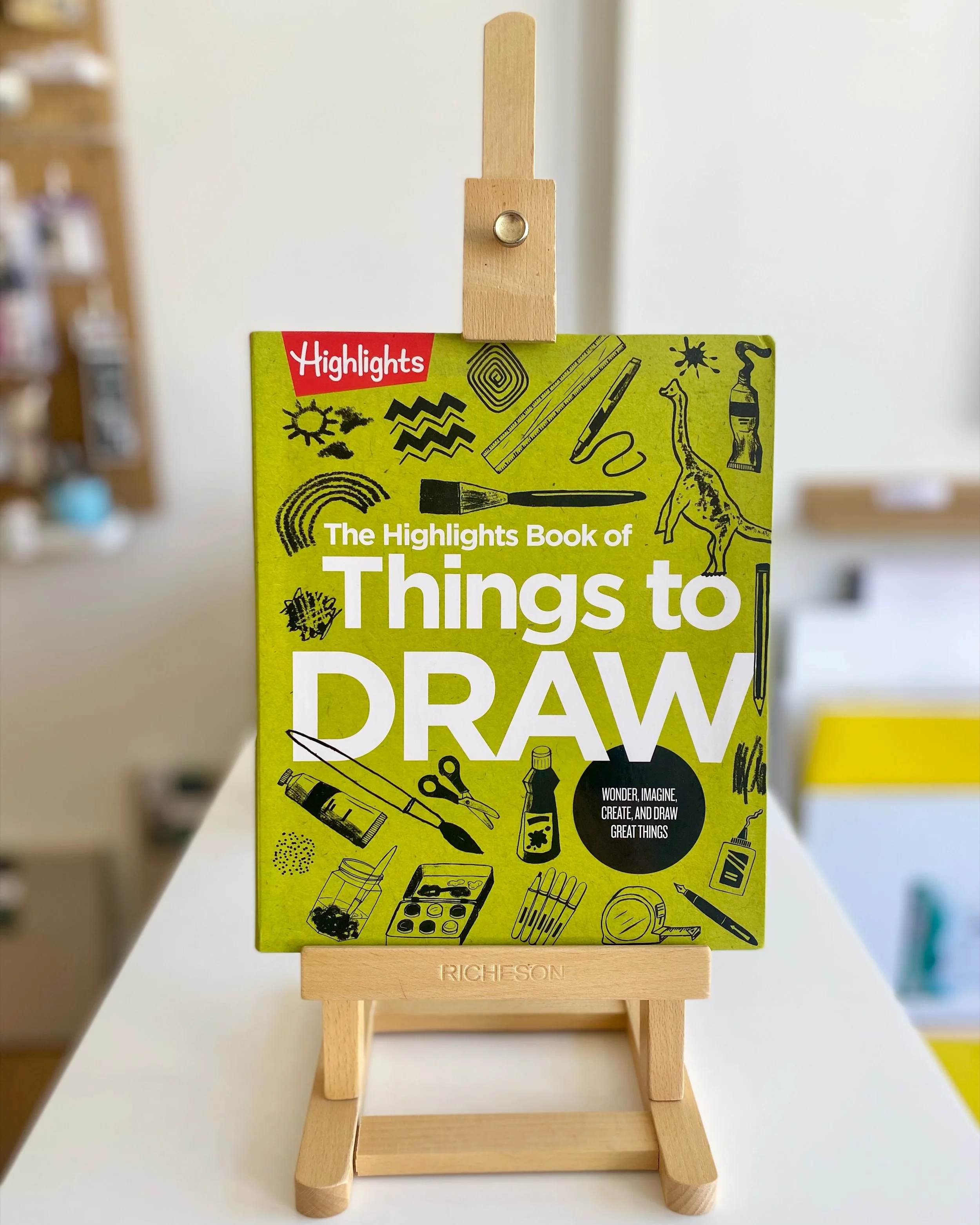 Less screen time, more creative time! 🎨 
Keep your kids inspired (and busy!) with this Things to Draw book. Swipe to see some pages that will help spark creativity and encourage them to find inspiration in everyday life.