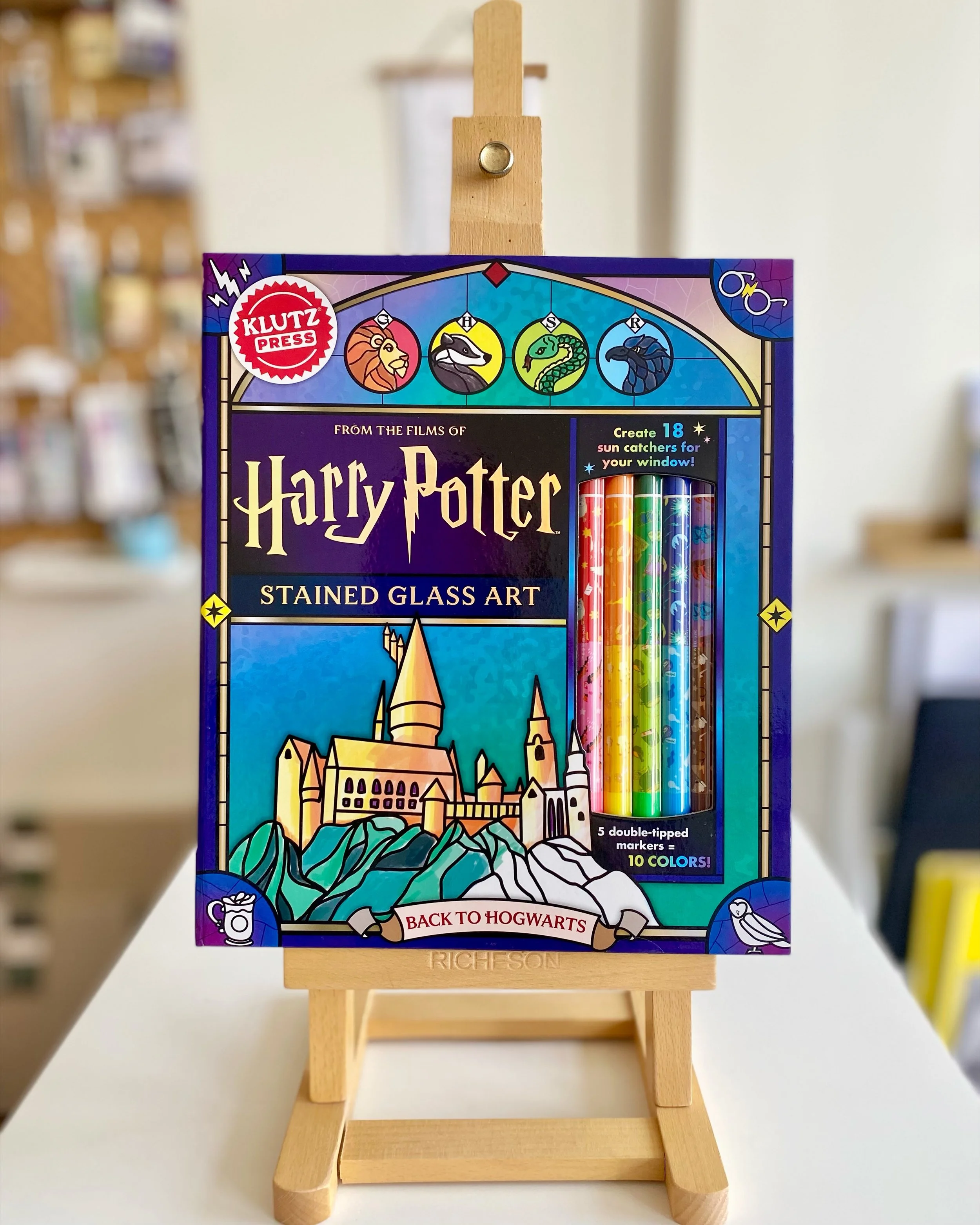 New from Klutz 🪄! Cozy season has arrived, have you started rewatching Harry Potter yet?