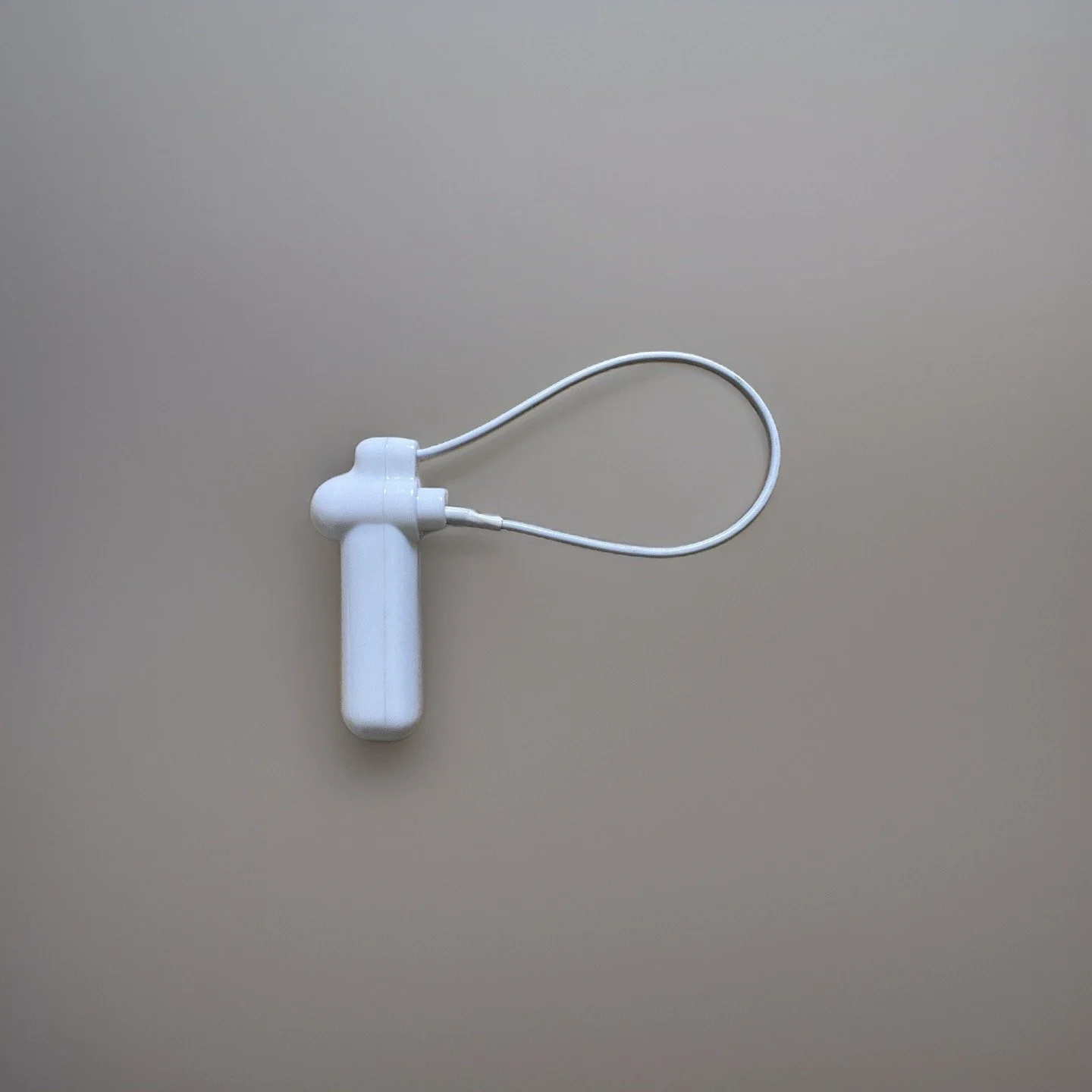RF+8.2Mhz+Lanyard+Pencil+Tag,_Black_or_White_2.JPG