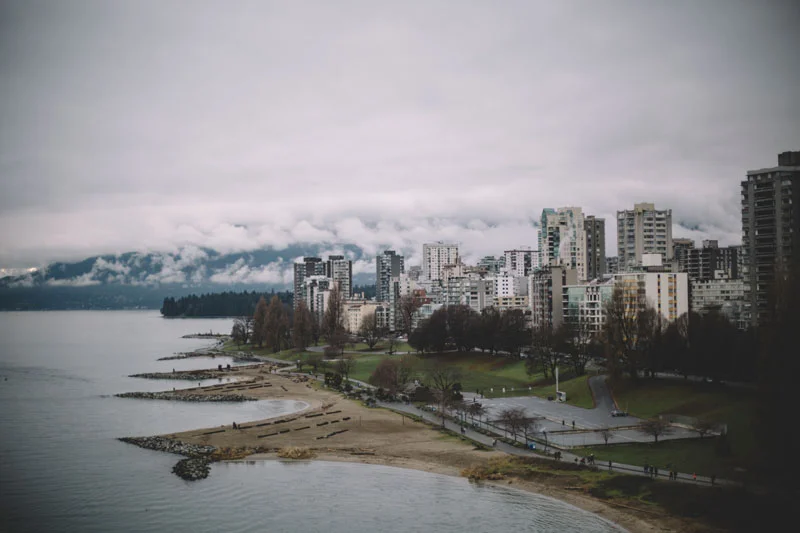 Monica-Galvan-Photography_Vancouver-British-Columbia-Canada_Sunset-Beach-Views-from-the-Burrard-Bridge_049