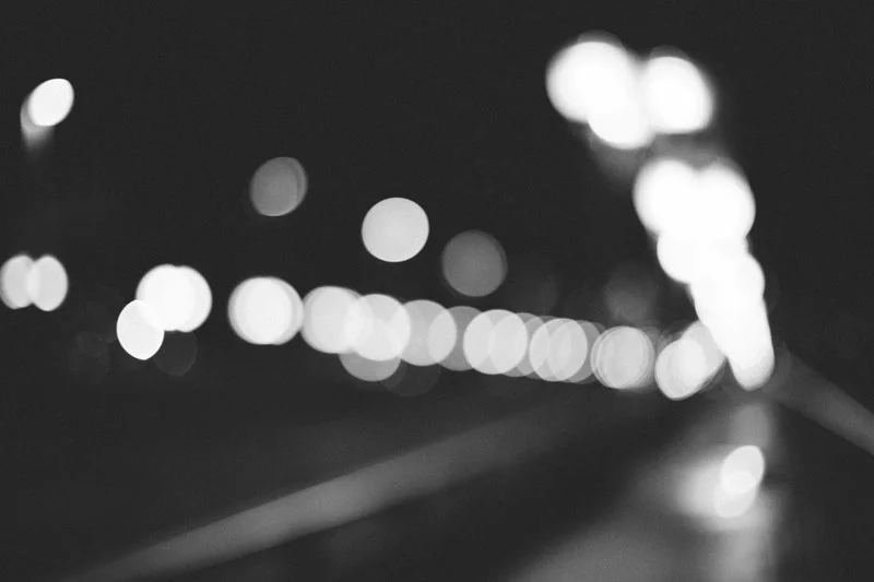 Monica-Galvan-Photography-Vancouver-British-Columbia-Canada-Bokeh-at-Night-from-the-Cambie_726