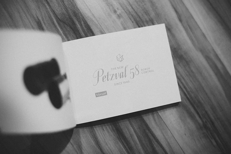 Lomography Petzval 58 Art Lens Unboxing