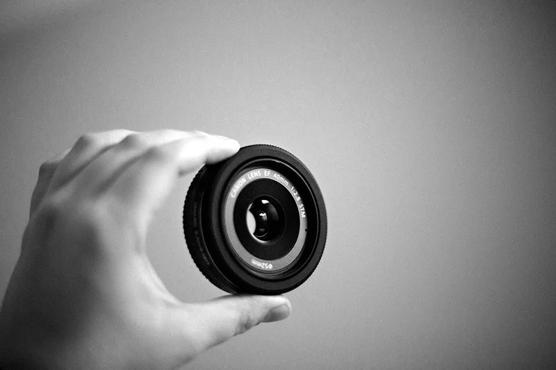 Canon 40mm f/2.8 STM prime lens