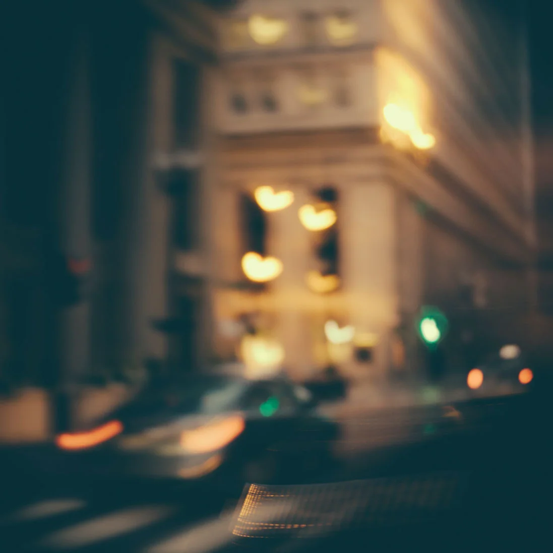 Chicago_Bokeh-Square_Web.jpg