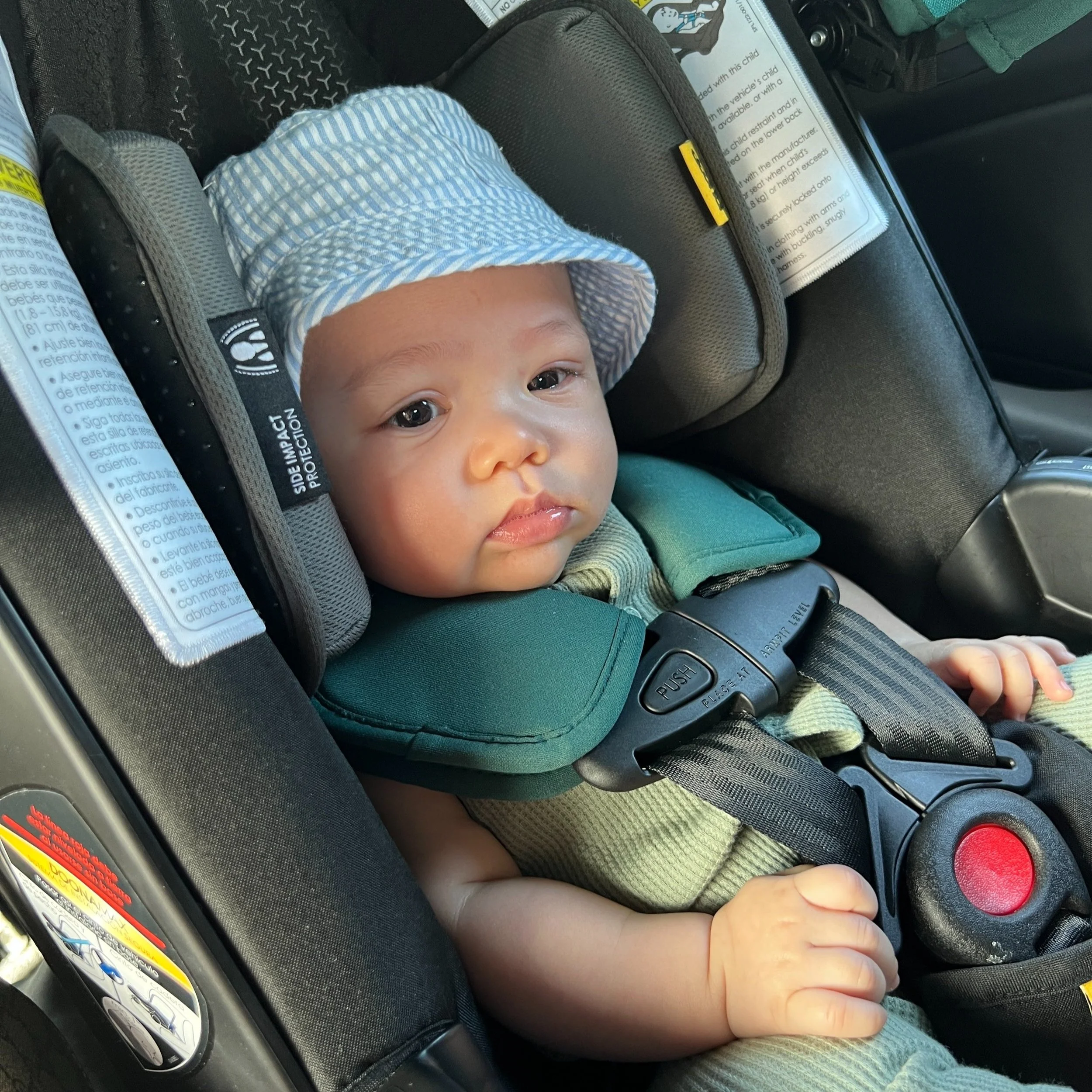 Advice for traveling with kids: Doona