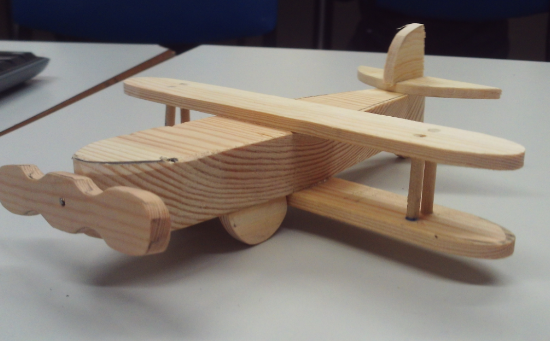 Wooden Plane.png