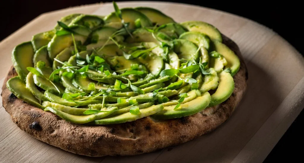 Avocado-Jalapeno-Cilantro-Lime-Pizza-1024x551.jpg