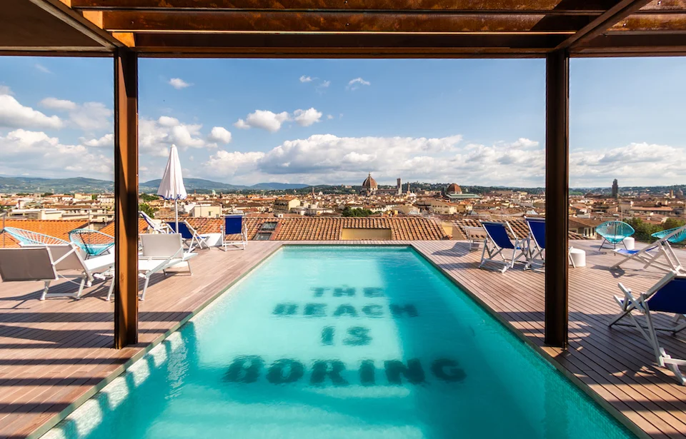 florence_rooftop_pool_tsh_mood_960x615.jpg