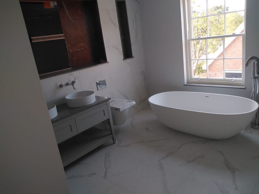 Bathrooms near completion in Winchester, porcelain tiles used throughout. Supplied by @bocchettaceramica 
.
.
.
.
.
.

#luxuryhomes #luxurybathrooms #bathroomdesign #bathroom #bathroomdecor #living #luxury #luxurylifestyle #decor #tiles #tiling #tili