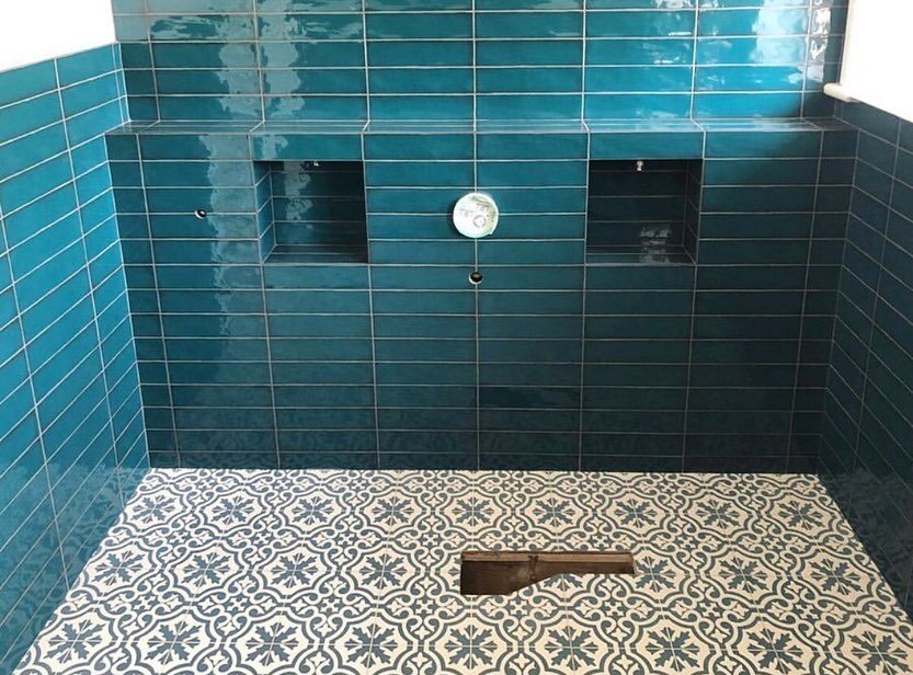 It&rsquo;s been an absolute pleasure working with @taskartisan on this job. 
Both wall and floor Ceramic tiles are supplied by the client.
.
.
.
.
.
.
#ceramics #tile #tiledesign #tileinstallation #design #homedecor #home #bathroomdesign #bathroom #l