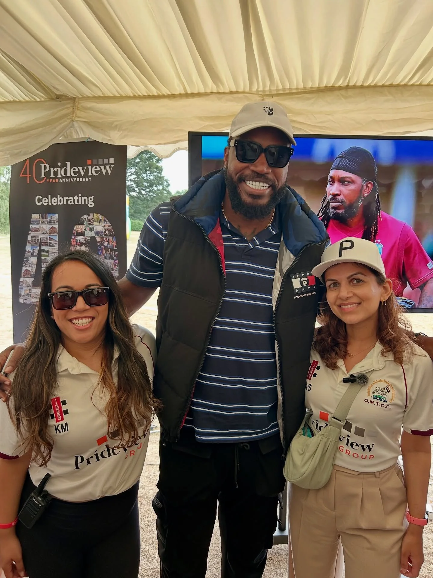 We had a fantastic day at our comms client Prideview Group’s #PrideviewCricket event! 
A day of cricket matches, networking, and fundraising, all to support One Kind Act, a charity making a meaningful difference to causes in the UK and globall