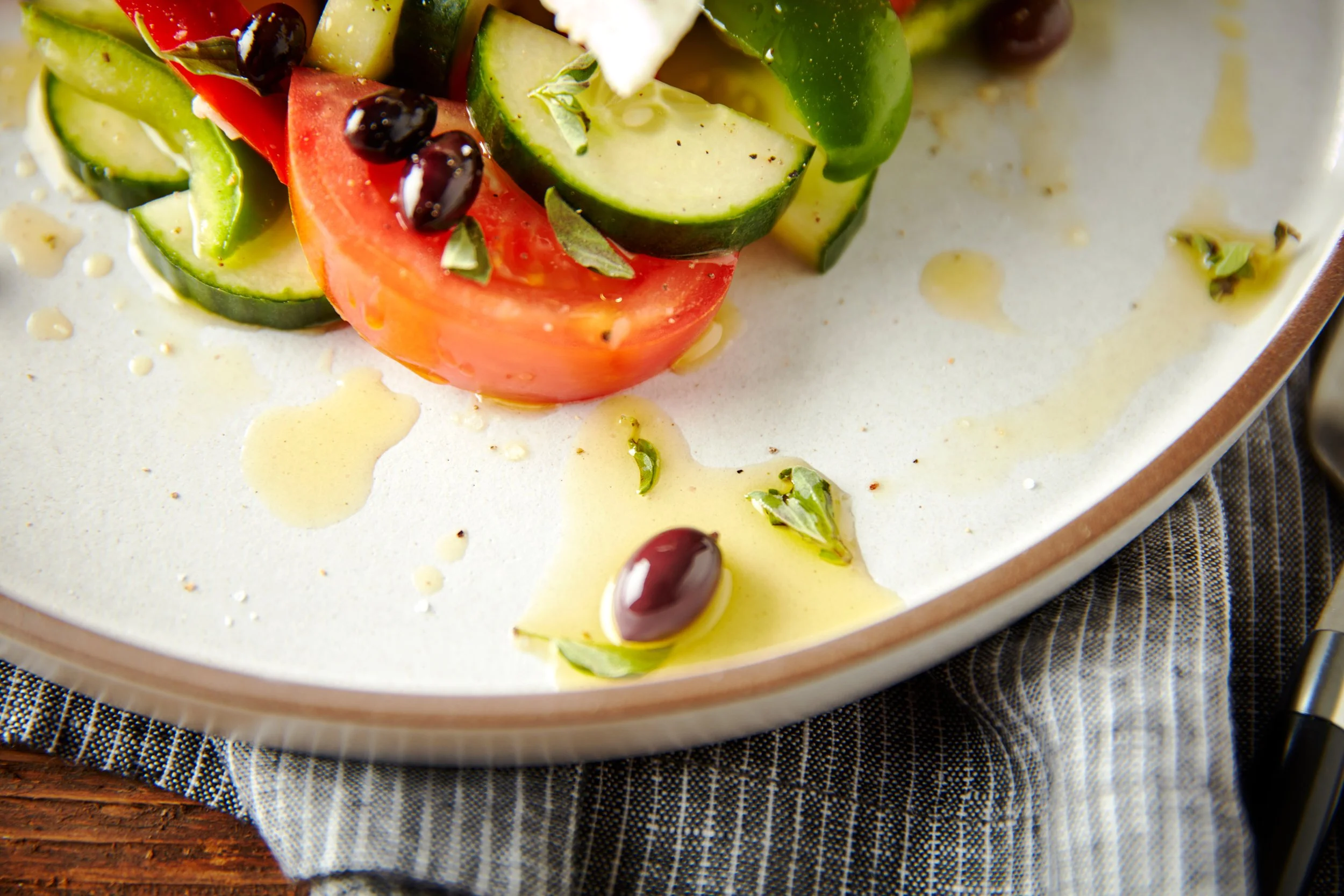 Aplo-Photoshoot_1-GreekSalad-1.jpg
