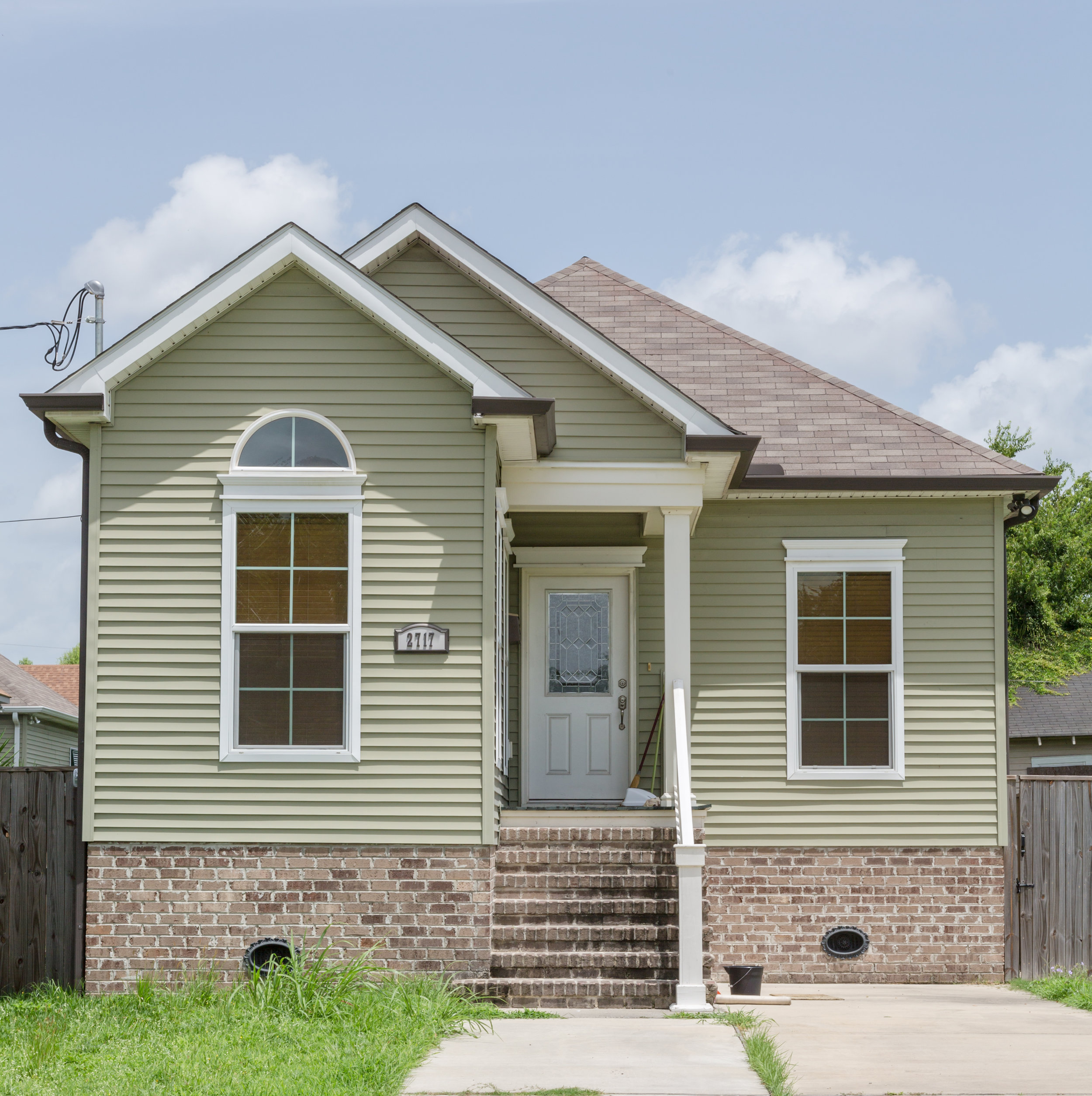 CIS_exterior-6774.jpg