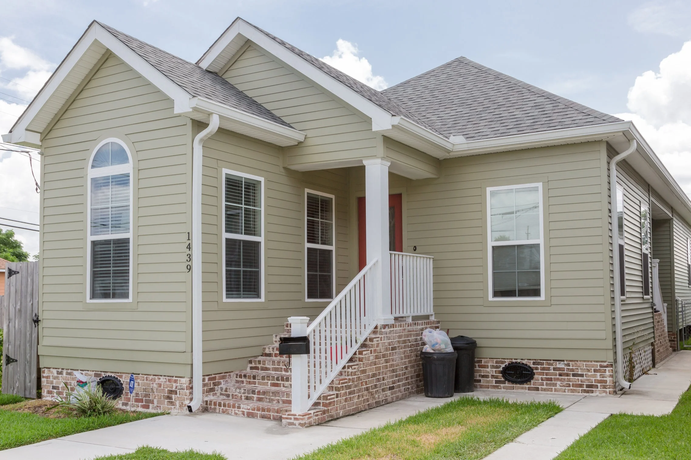 CIS_exterior-6746.jpg