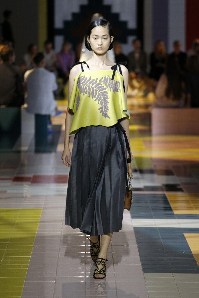 prada-06.jpg