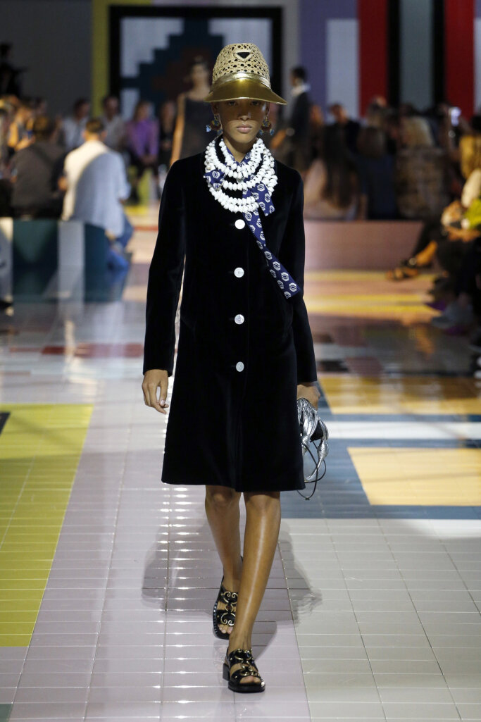 prada-07.jpg