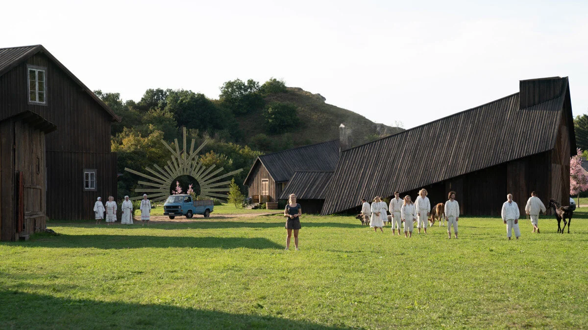 midsommar-2.jpg
