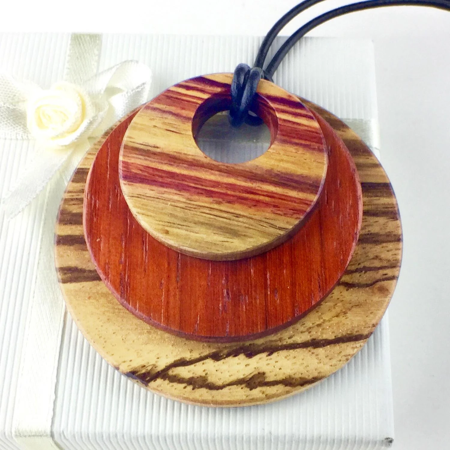 three woods pendant