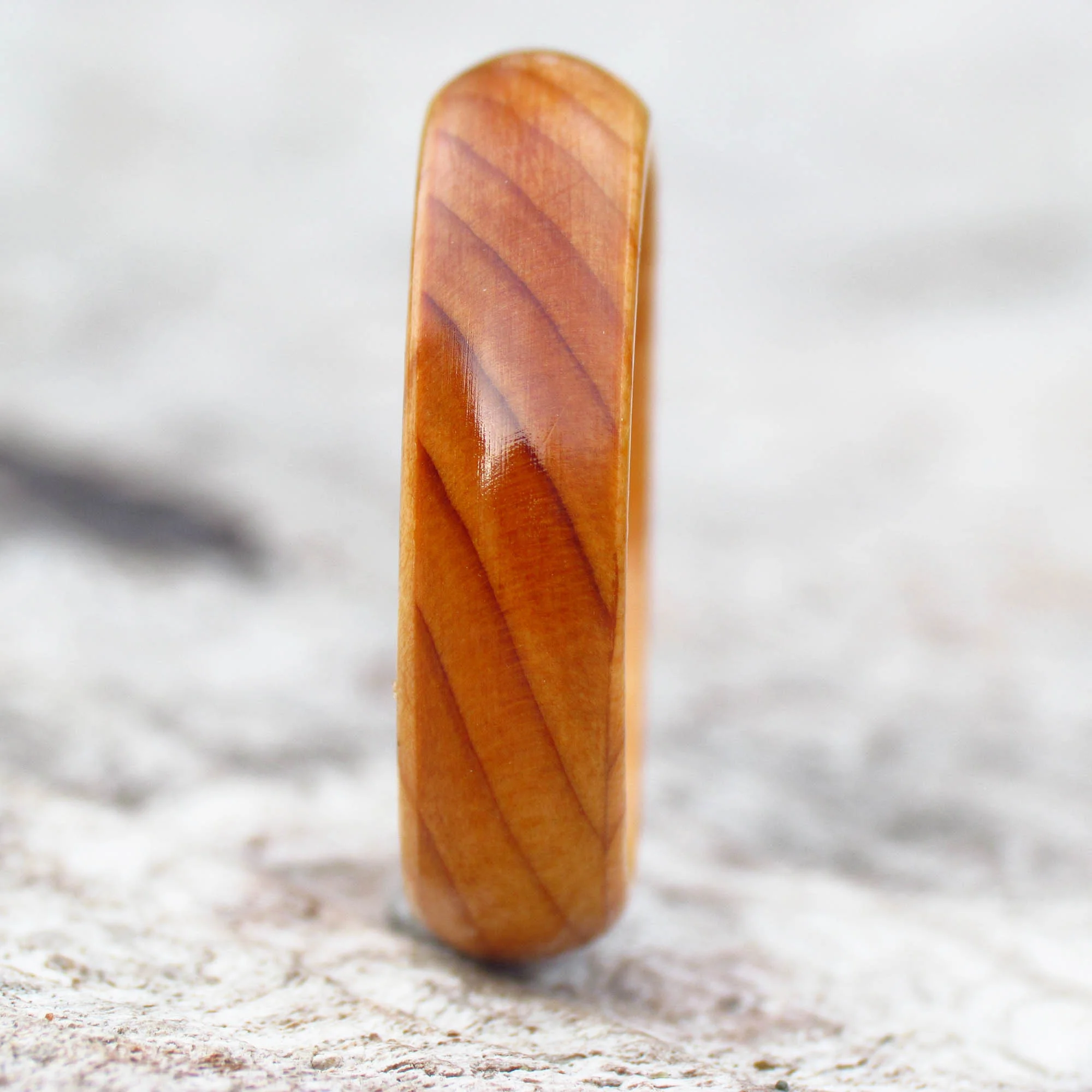 Wood ring from Yew