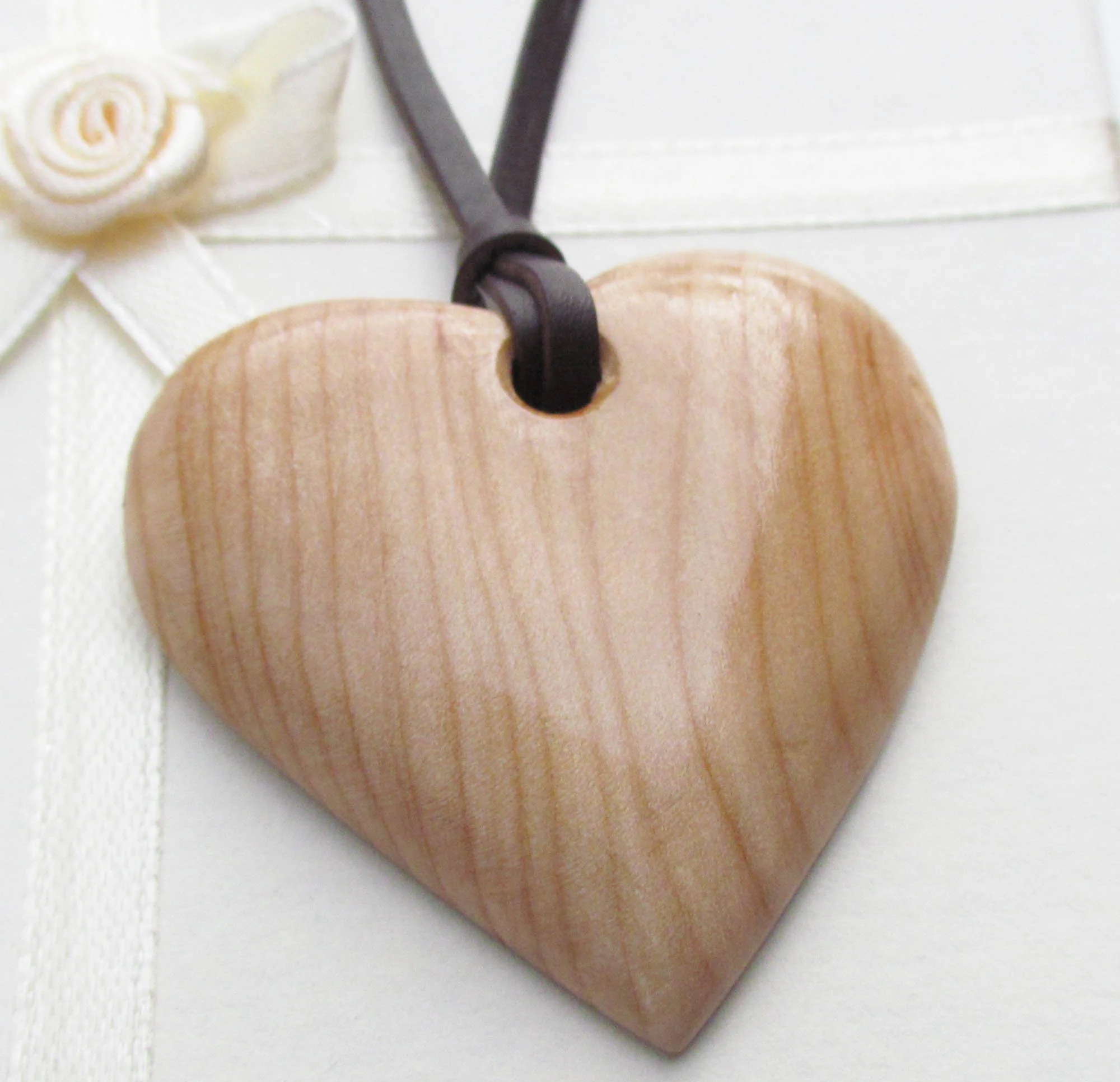 willow anniversary gifts for him