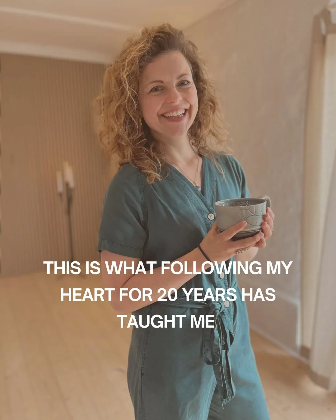 The last 20 years of following my heart and creative path have been bumpy&hellip; uncertain&hellip; 

BUT also full of unexpected beauty 🧡

I know what it feels like to question your path.

To feel: &bull; the pain of rejection &bull; the exhaustion