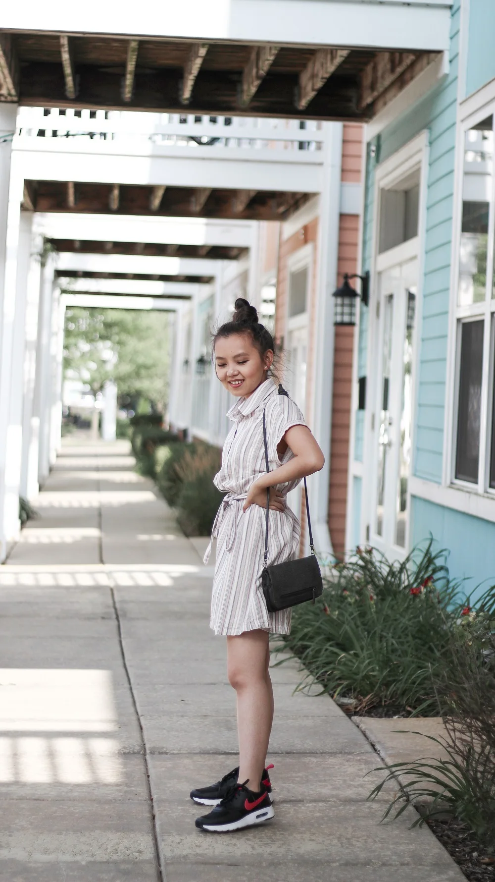 dress-and-sneakers-looks-by-mc.jpg