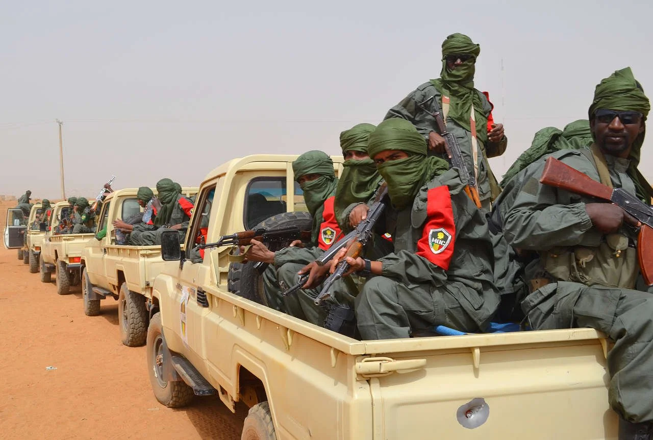 Bande sahélo-saharienne x Instabilité : Terrorismes et trafics&nbsp;brisent l'élan du développement