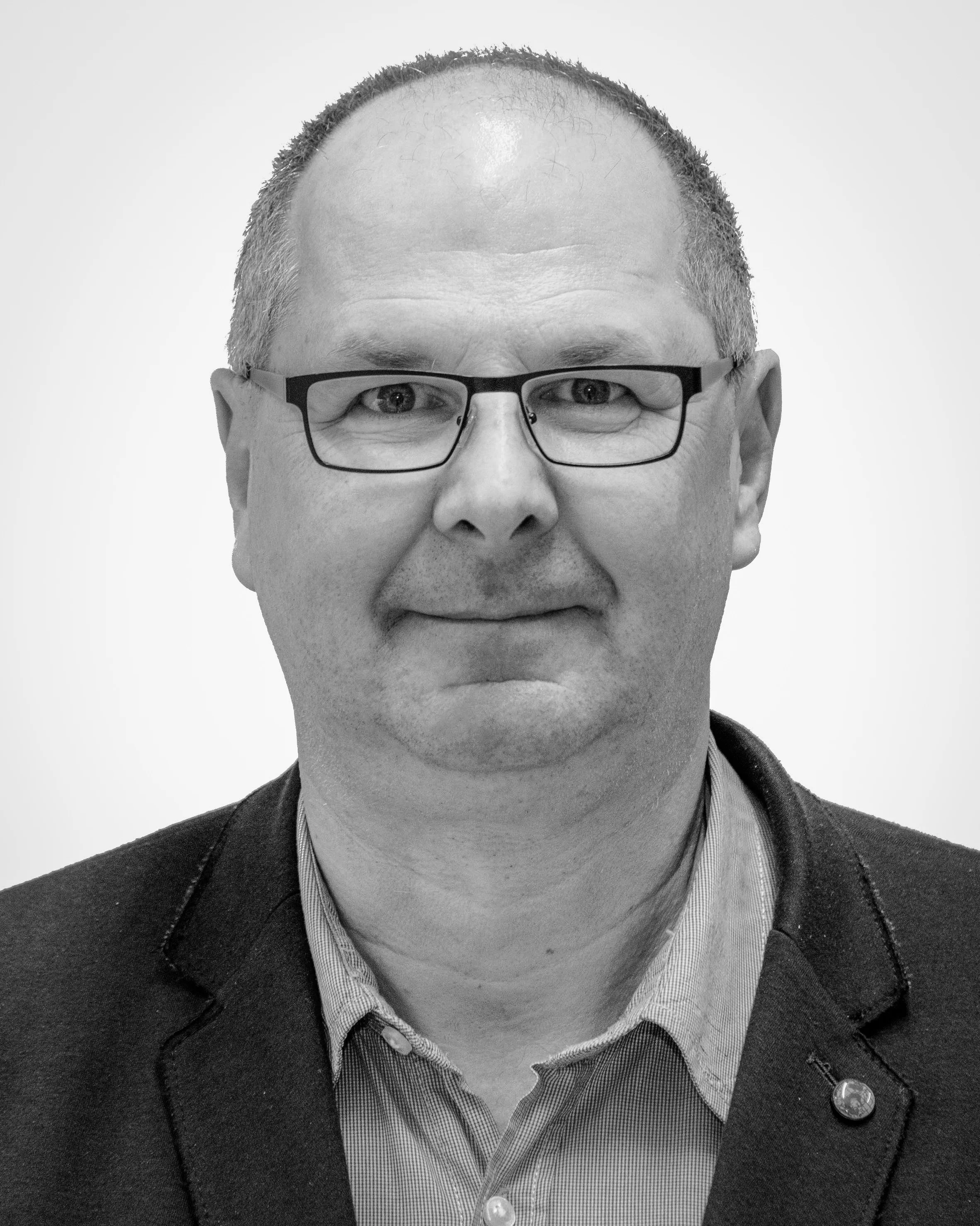 Andreas Zuttel.jpg