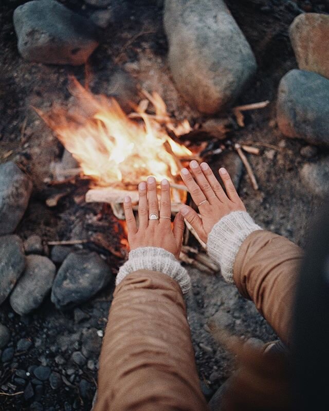 From one of our first evenings on the road. Moa and Karin were dancing on waves while me and Lisa prepped dinner and made a fire that made us scream of excitement (+ kept our cold fingers warm). Days like these are what we live for, small pauses and 