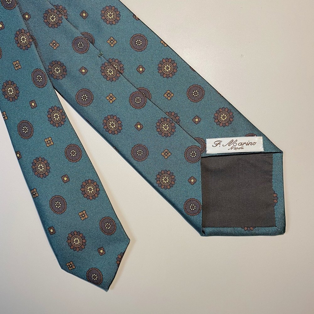 Ties / Silk Foulard — Brown in Town