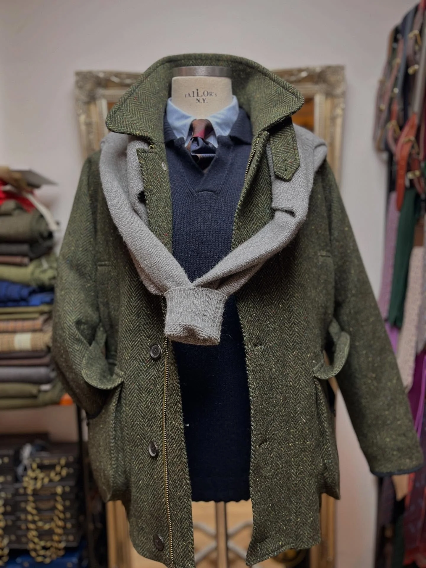 the Art of Layering: Ready to Wear Knitwear
 
There&rsquo;s something joyous about the shift in seasons &mdash; the way crisp air ushers in new textures, deeper tones, and the subtle ritual of layering. It&rsquo;s the season when texture takes centre