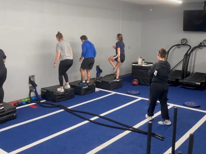 📝 INTERNSHIP PRACTICAL 📝 

Our CAs &amp; Interns take time with a full-time staff member to apply skills from their weekly lessons.

This week: conditioning with @nicole_lilia 😈💪

#internship #sportsperformance #goduke
