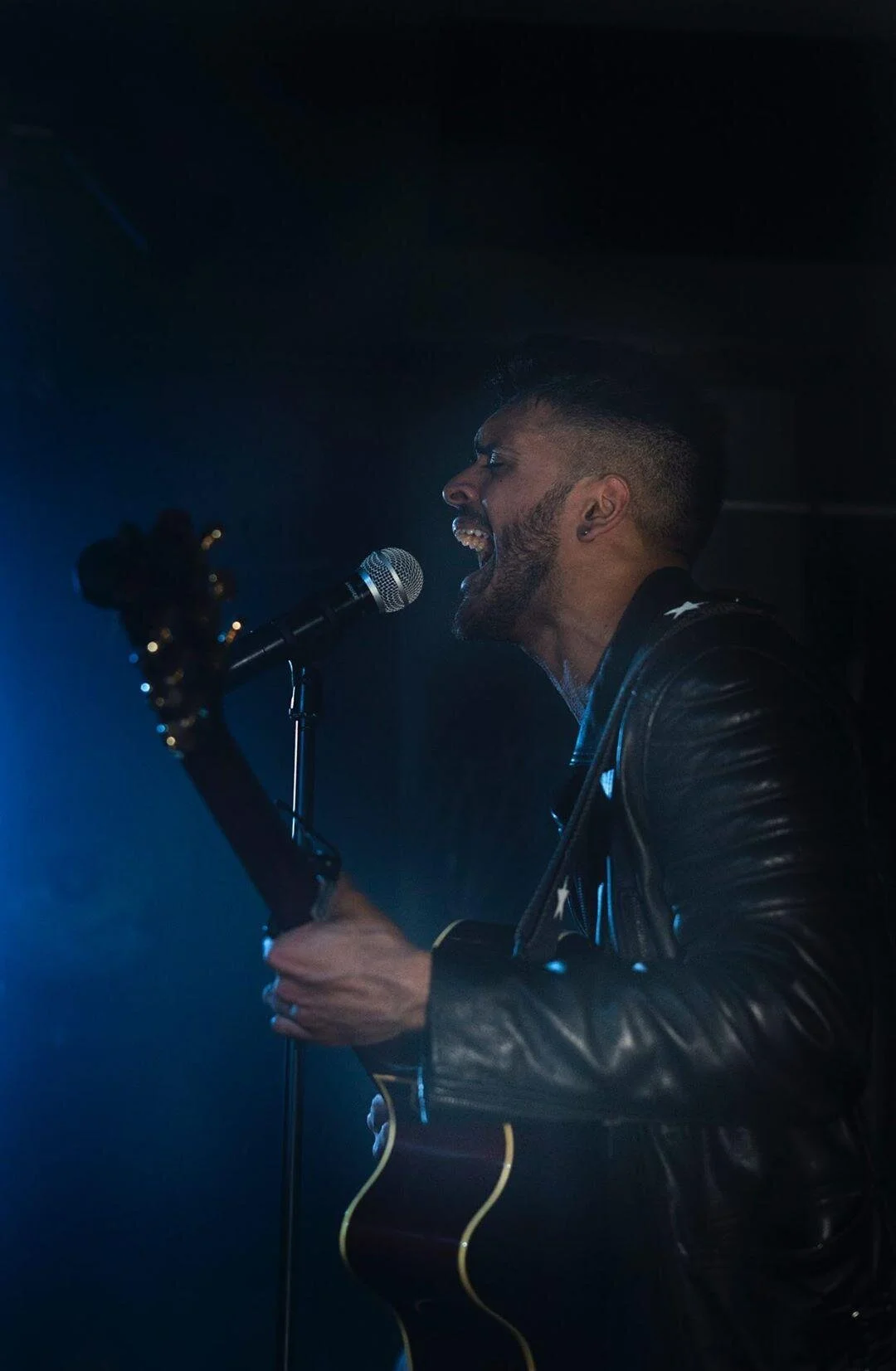 Episode 2.10: A Slave to the Music, with Naveed Stone (from band "In Loving Memory")