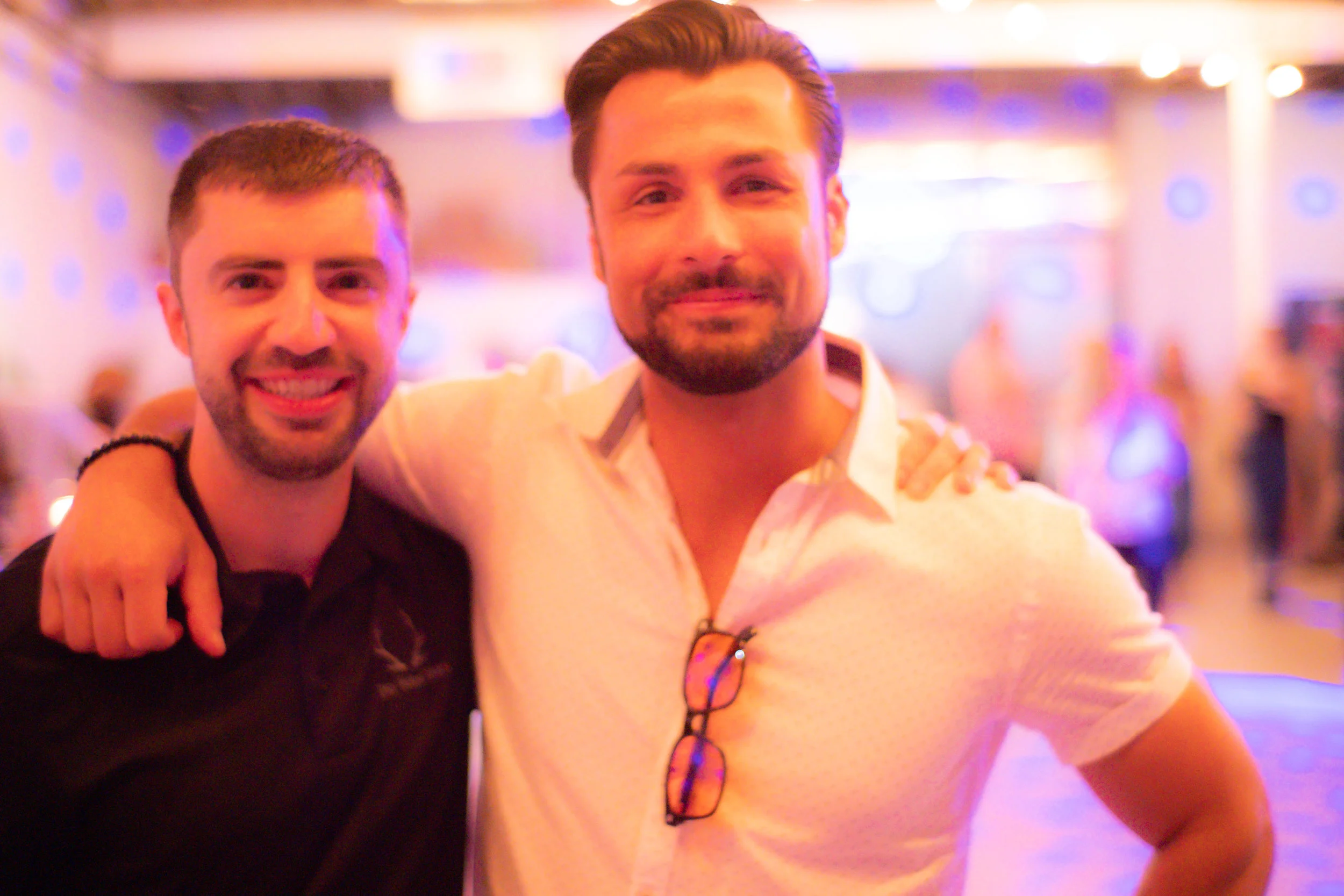 20190428_202454__Photo-20190428_PEP_DFW_Paleofx2019_SundayNightParty_NativeHostel__YannikLove.com_Original FILE_0605_Edit_0075.jpg
