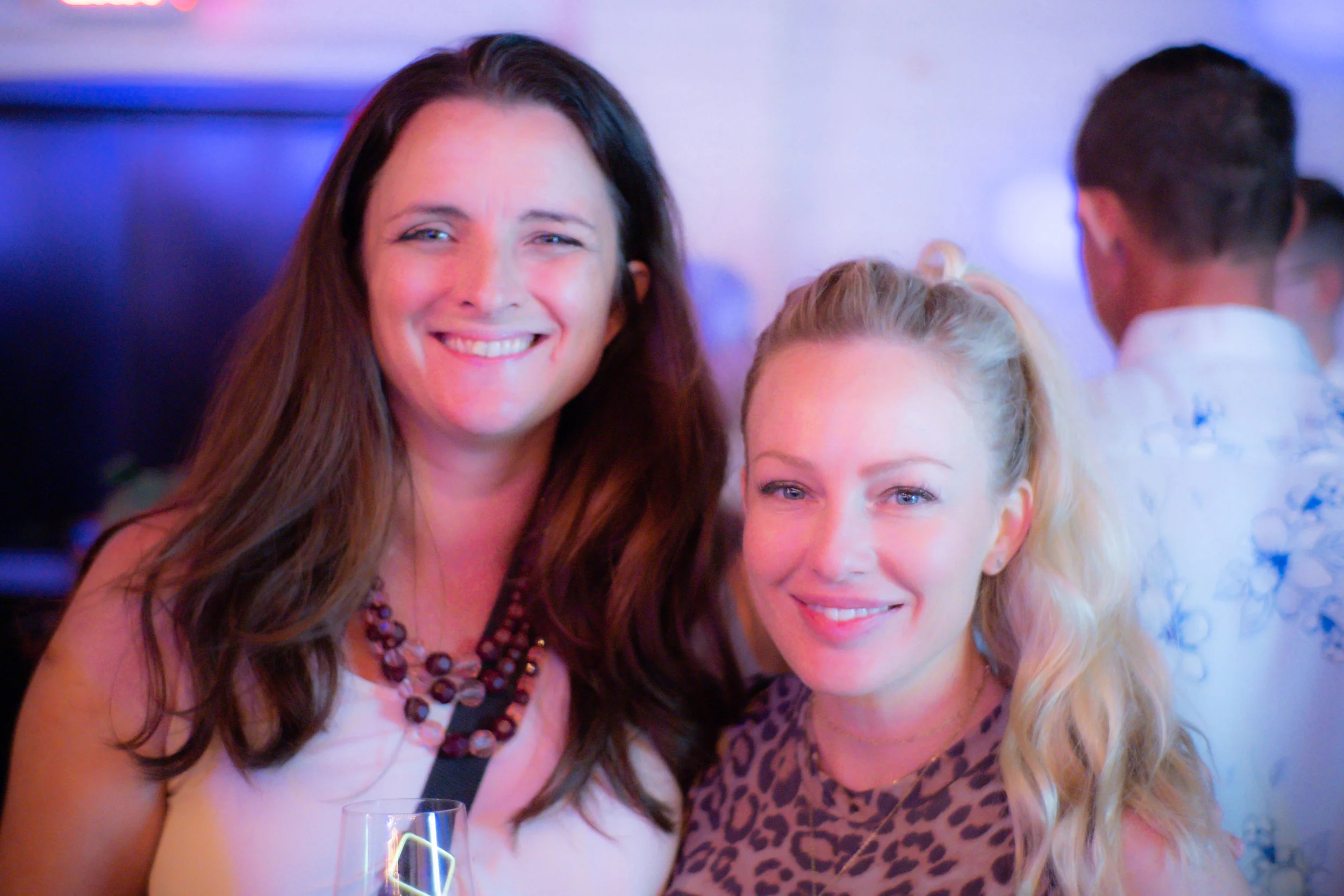 20190428_203525__Photo-20190428_PEP_DFW_Paleofx2019_SundayNightParty_NativeHostel__YannikLove.com_Original FILE_0635_Edit_0086.jpg