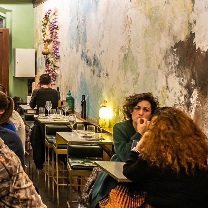 Barcelona is filled with these places: small wine bars that hardly seat 20, staffed by a few jovial, smiling bartenders serving up delicious Natural Wines, complete with a chef who knows the ins and outs of Spanish ingredients, serving uncomplicated,