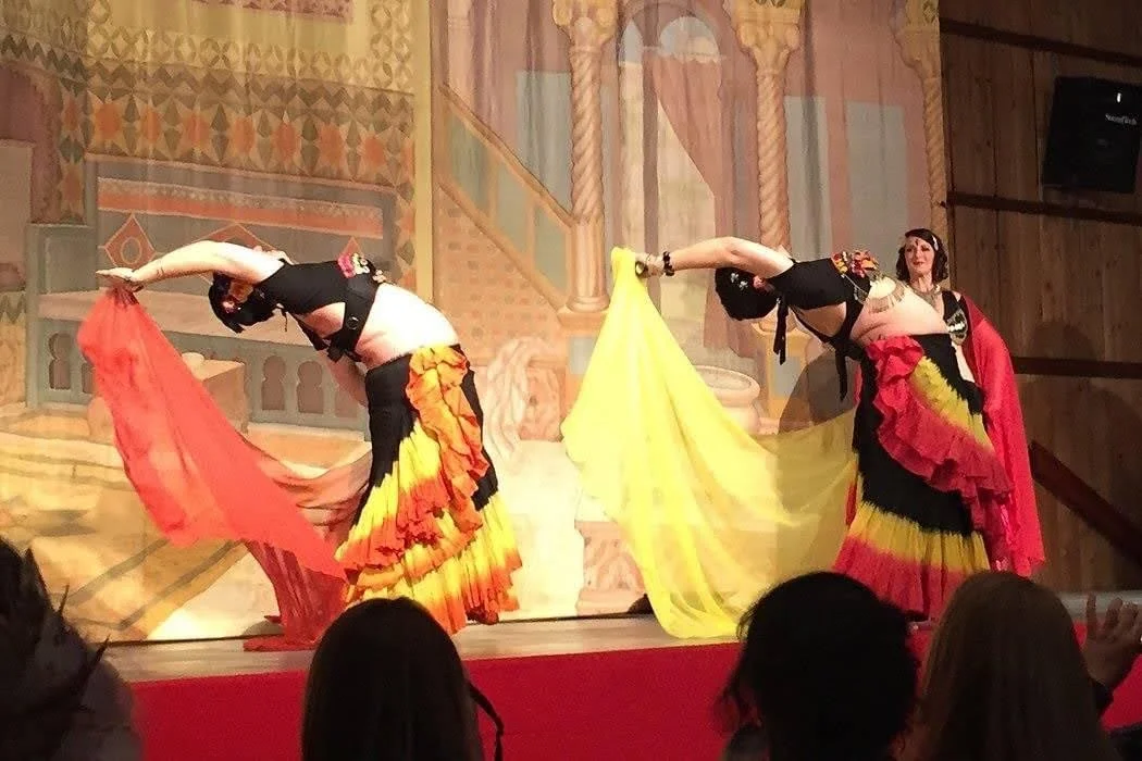 How Some Groups of Dancers Move Like One Body